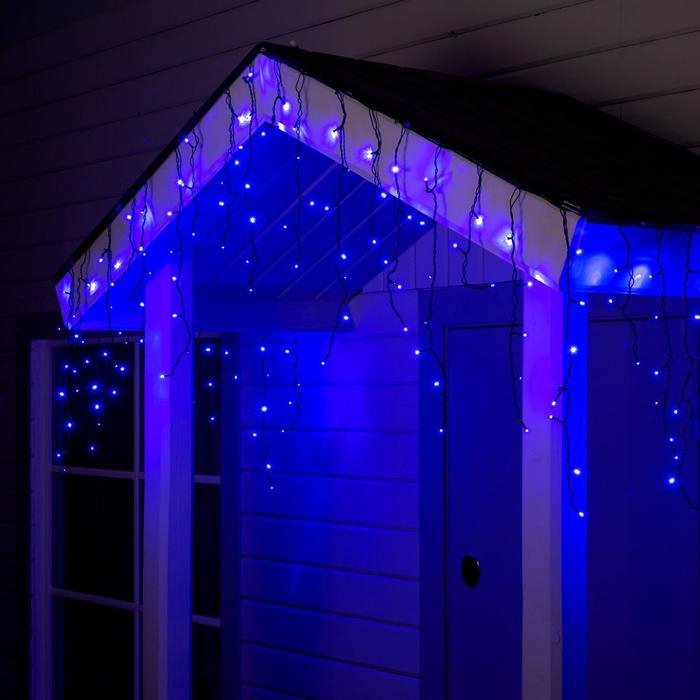 Гирлянда &laquo;Бахрома&raquo; 4 &times; 0.6 м, IP44, тёмная нить, 180 LED, свечение синее, 8 режимов, 220 В