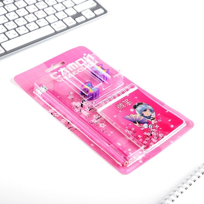 Подарочный набор «Аниме», карандаши 2 шт, ластики 2 шт, блокнот Подарочный набор «Аниме», карандаши 2 шт, ластики 2 шт, блокнот