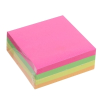 Блок с липким краем 76 мм х 76 мм, 320 листов, флуоресцентный, 4 цвета Блок с липким краем 76 мм х 76 мм, 320 листов, флуоресцентный, 4 цвета