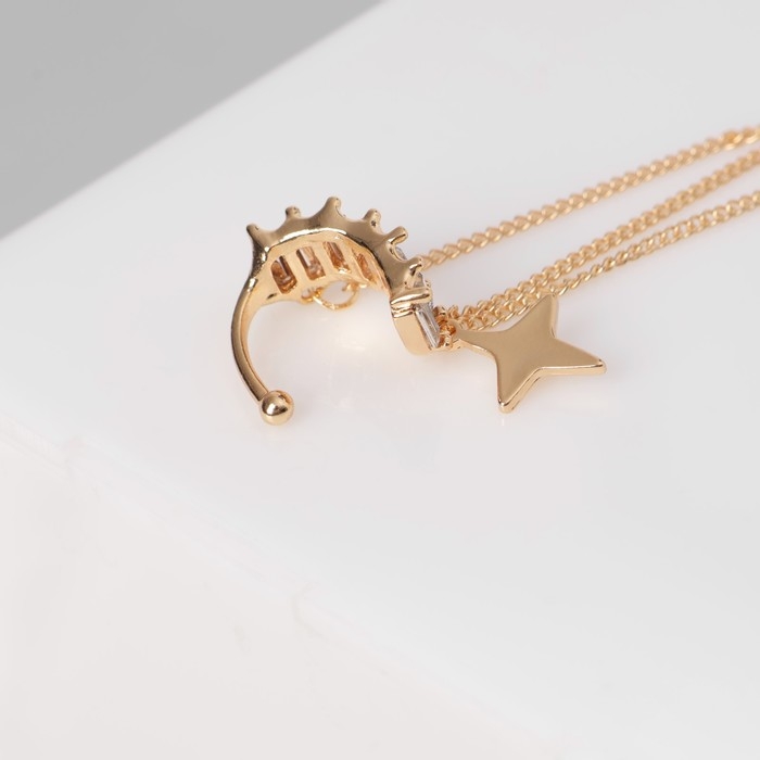 Серьга &laquo;Кафф&raquo; две звезды, цвет белый в золоте