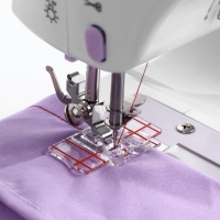 Лапка для швейных машин, для параллельных швов, с разметкой, 4,8 &times; 3 &times; 0,2 см