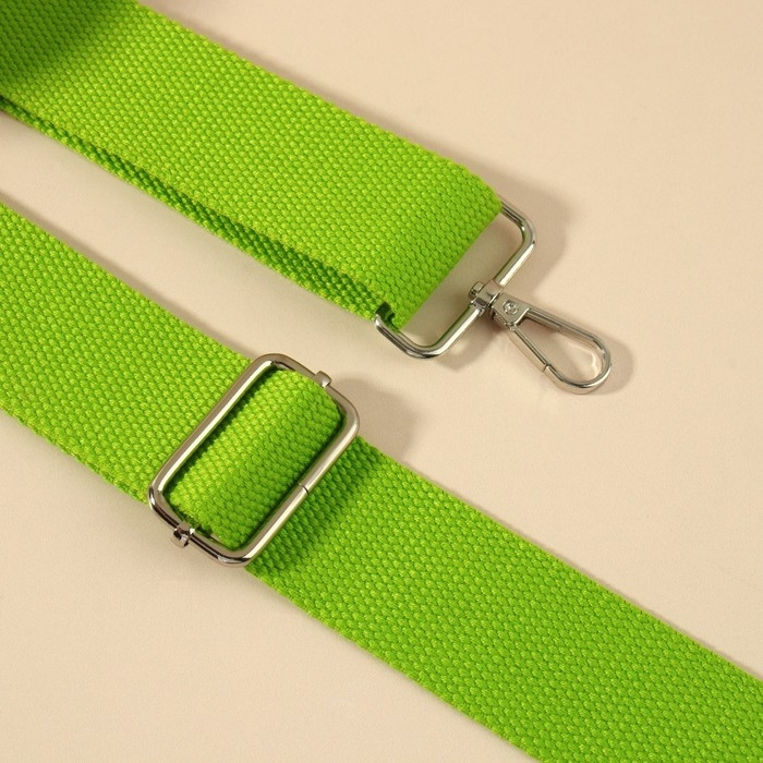 Ручка для сумки, стропа, с карабинами, 139 &plusmn; 3 &times; 3,8 см, цвет салатовый