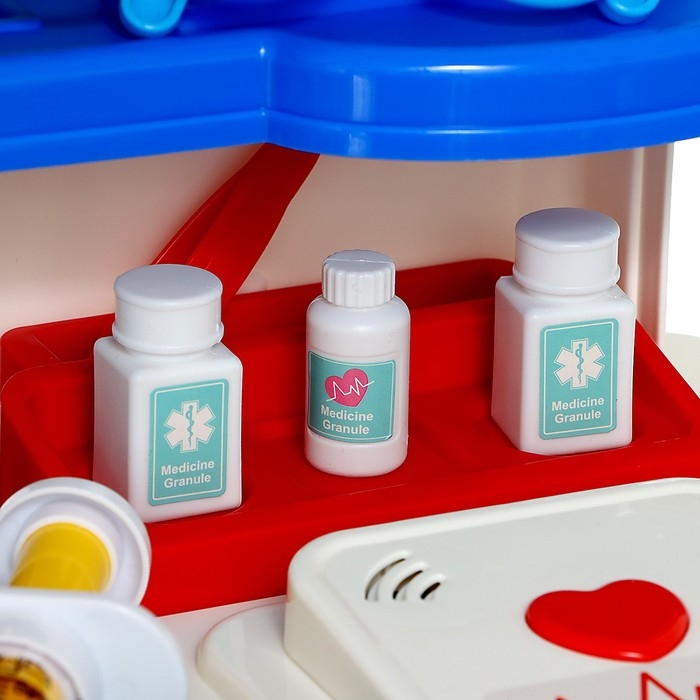 Игровой набор «Доктор», 7 предметов, в чемоданчике Игровой набор «Доктор», 7 предметов, в чемоданчике