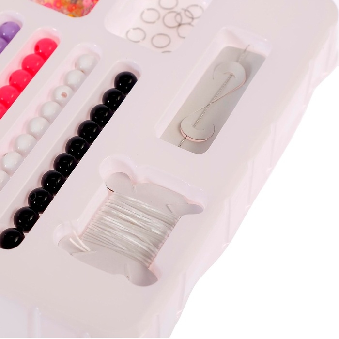 Набор для творчества «Создаём яркие браслеты» с цифрами, кисточками Набор для творчества «Создаём яркие браслеты» с цифрами, кисточками