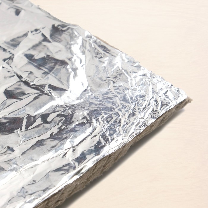 Базальтовый картон с фольгой 125х60х1 см Базальтовый картон с фольгой 125х60х1 см