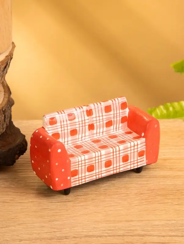 Сувенир дерево "Кресло" цв. красный, 10х4х5,5 см