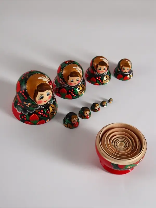 Матрешка дерево &laquo;Яркая хохлома&raquo;, 10 кукольная