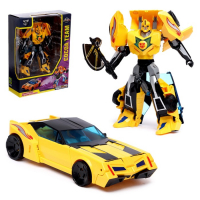 Робот &laquo;Автобот&raquo;, трансформируется