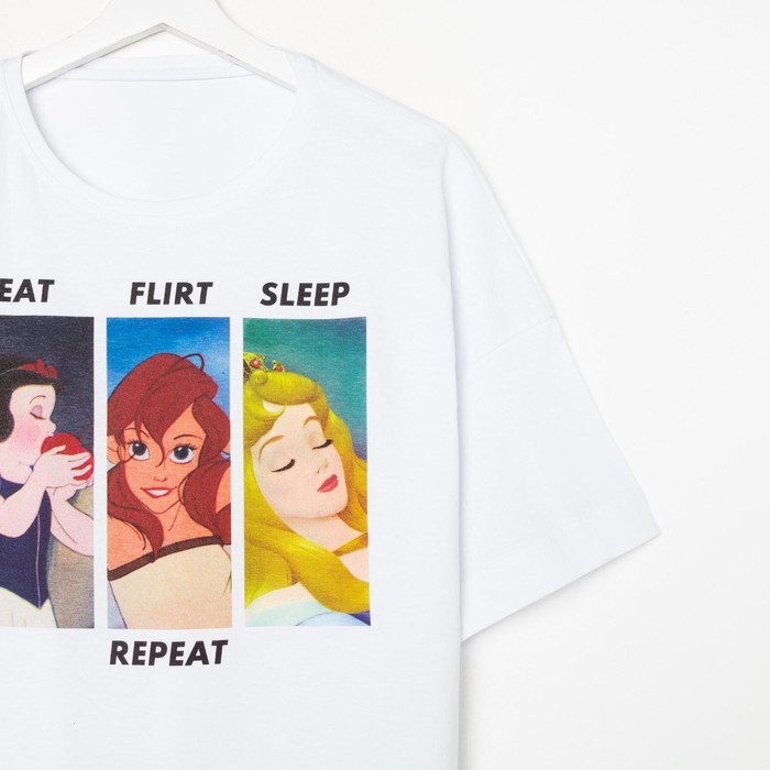 Футболка &laquo;Repeat&raquo; Принцессы oversize, цвет белый