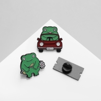 Набор значков (3 шт.) &laquo;Лягушачья романтика&raquo;, цветной в чёрном металле