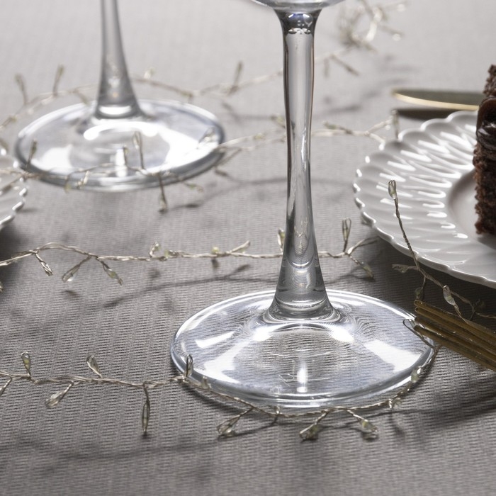 Гирлянда &laquo;Мишура&raquo; 1 м роса, IP20, серебристая нить, 100 LED, 2 режима, батарейки AAх3 (нет в комплекте), свечение белое