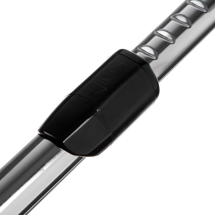 Пылесос PANASONIC MC-CJ919R, мешок, 2500 Вт, 6 л, 60 дБ, красный Пылесос PANASONIC MC-CJ919R, мешок, 2500 Вт, 6 л, 60 дБ, красный