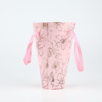 Пакет для цветов конусный круглый складной на лентах &laquo;Цветы&raquo;, 15 х 23.3 х 7.5 см