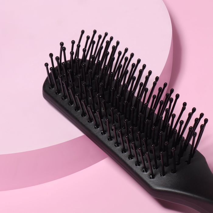 Расчёска массажная, 3,5 &times; 16,5 см, цвет чёрный