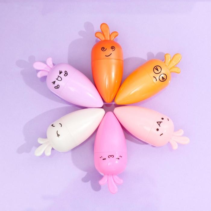 Бальзам для губ &laquo;Морковка&raquo;, микс цветов и ароматов