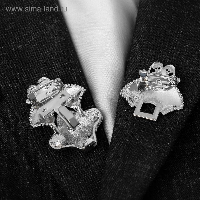 Зажим для кардигана «Клевер», цвет белый в серебре Зажим для кардигана «Клевер», цвет белый в серебре