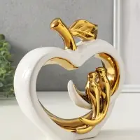 Сувенир керамика "Две птички на яблоке" белый с золотом 7х22х22,5 см