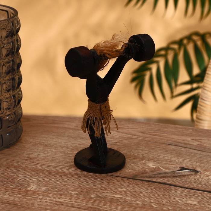 Сувенир &laquo;Абориген-штангист&raquo;, 14&times;9&times;20 см, дерево