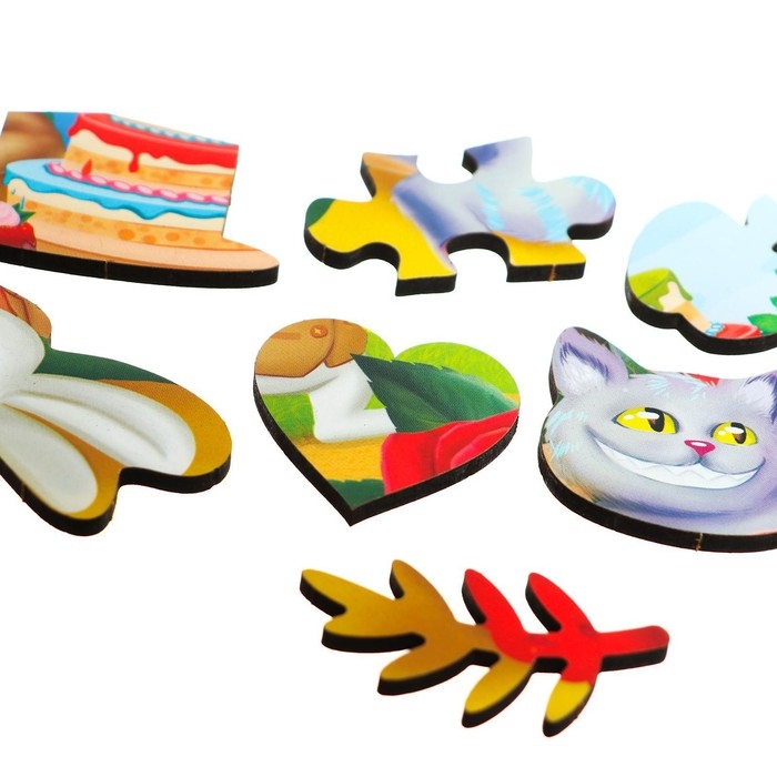 Пазл деревянный фигурный &laquo;Алиса в стране чудес&raquo;, 85 элементов