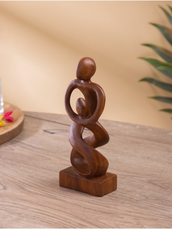 Сувенир "Семья" дерево суар, 9х4х20 см