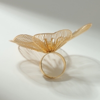 Кольцо &laquo;Цветок&raquo; стразинка, безразмерное, цвет золото