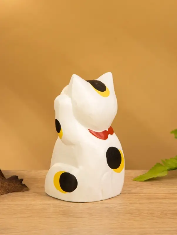 Сувенир &laquo;Кошка Неко&raquo;, 6&times;6&times;11 см, дерево, белый