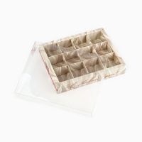 Коробка под 12 конфет с ячейками &laquo;Новогодний бант&raquo;, 14.5 х 18.5 х 3 см