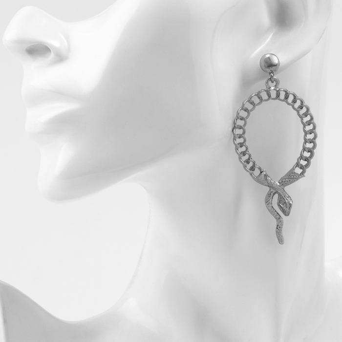 Новый год! Символ года 2025! Серьги металл &laquo;Змея&raquo; плетение, цепь, цвет серебро