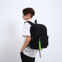 Рюкзак школьный текстильный со брелком стропой, 38х29х11 см, чёрный Рюкзак школьный текстильный со брелком стропой, 38х29х11 см, чёрный