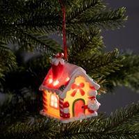 Ёлочная игрушка &laquo;Имбирный домик&raquo; 6 &times; 8,5 &times; 5.5 см, от батареек, свечение тёплое белое