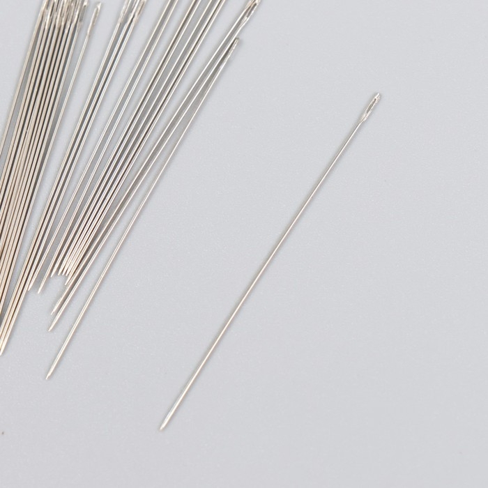 Иглы для бисера металл в пластиковой коробке набор 25 шт &Oslash; 0,52 мм