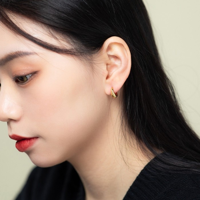 Серьги-кольца XUPING объём, d=1,1 см, цвет золото Серьги-кольца XUPING объём, d=1,1 см, цвет золото