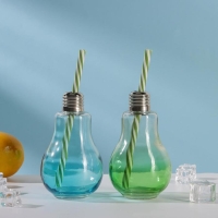 Бокал стеклянный для коктейля Доляна &laquo;Лампочка&raquo;, 250 мл, с трубочкой, откручивающаяся крышка, цвет МИКС