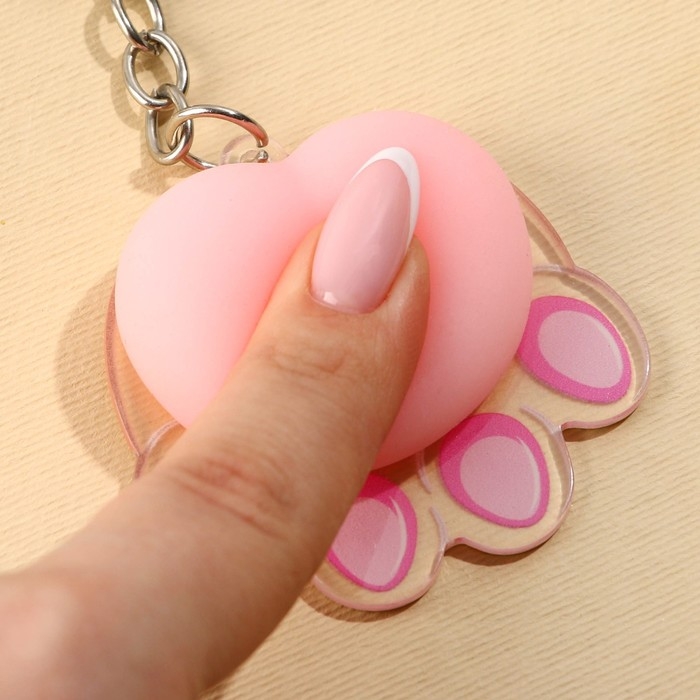 Брелок мялка для ключей &laquo;Лапка&raquo; 4.6 х 7 см