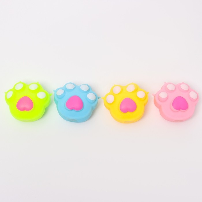 Мялка &laquo;Лапка&raquo; с пастой, цвета МИКС