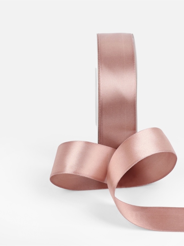 Лента атласная двухсторонняя №812 25мм*25&plusmn;1м телесный TR