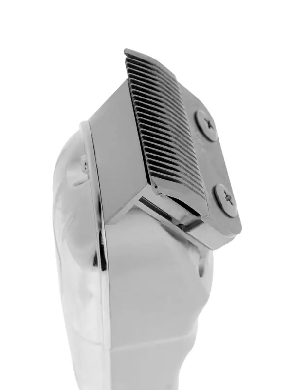 Машинка для стрижки LTRI-22, серебристая, 2.5 Вт, 1,5/3/4,5/6 мм, масло, кисточка, USB