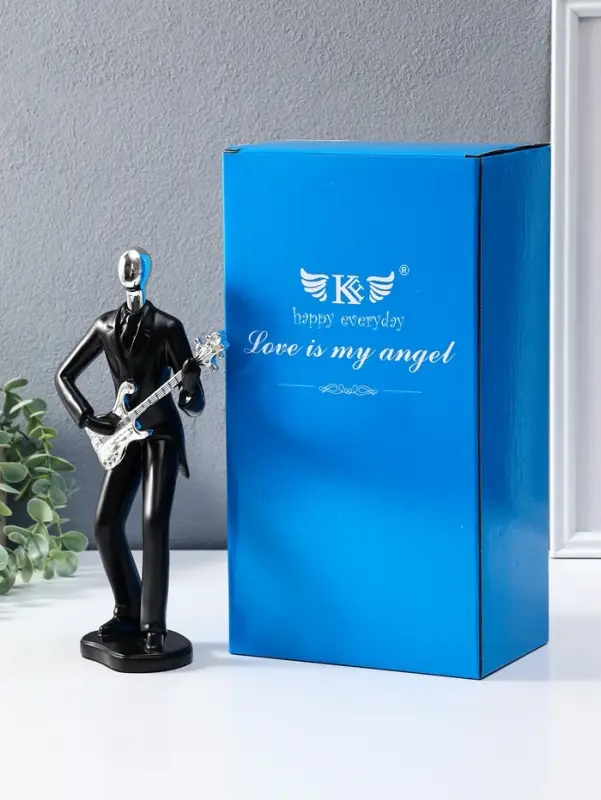 Сувенир полистоун "Гитарист" чёрный с серебром 6,5х15,2х27,5 см