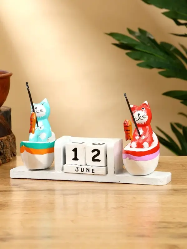 Календарь настольный &laquo;Котики рыбаки&raquo;, 19&times;10&times;10 см, дерево