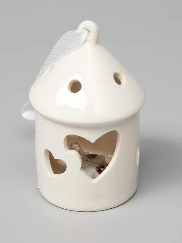 Светодиодная подвеска "Дом с сердцем" 9.3х6х6, 1 LED, LR44x3(в компл.), Т/БЕЛЫЙ