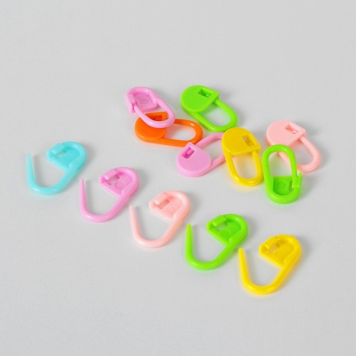 Набор для вязания , 57 предметов, в футляре Набор для вязания , 57 предметов, в футляре