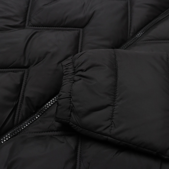 Куртка женская на молнии Collorista цвет черный, р-р 48 Куртка женская на молнии Collorista цвет черный, р-р 48