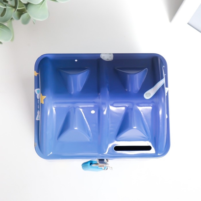 Копилка металл с замочком "Космические приключения" МИКС 12х9,5х10 см