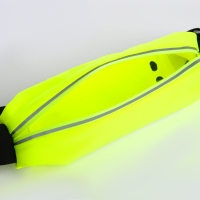 Сумка поясная на молнии, светоотражающие элементы, цвет жёлтый Сумка поясная на молнии, светоотражающие элементы, цвет жёлтый