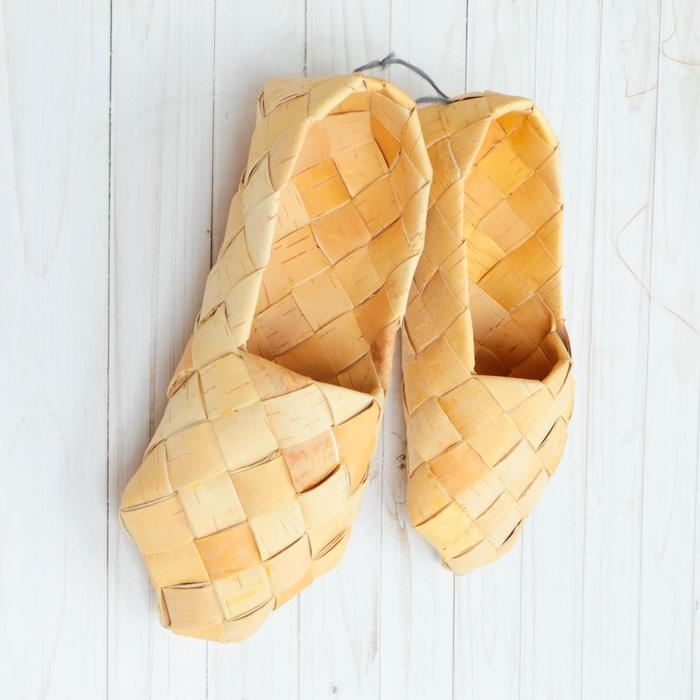 Лапти из бересты, р-р 37-39 Лапти из бересты, р-р 37-39