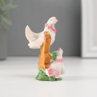 Фигурка полистоун &laquo;Голуби в розовом венке&raquo;, 6&times;4 см