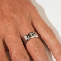 Кольцо &laquo;Япония&raquo; глаза, цвет чёрный в серебре, 19 размер