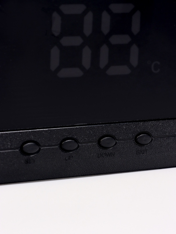 Часы электронные настенные, календарь и термометр, 47.5 х 25.3 см, белые цифры 10.8 х 5.3 см 10766 Часы электронные настенные, календарь и термометр, 47.5 х 25.3 см, белые цифры 10.8 х 5.3 см 10766