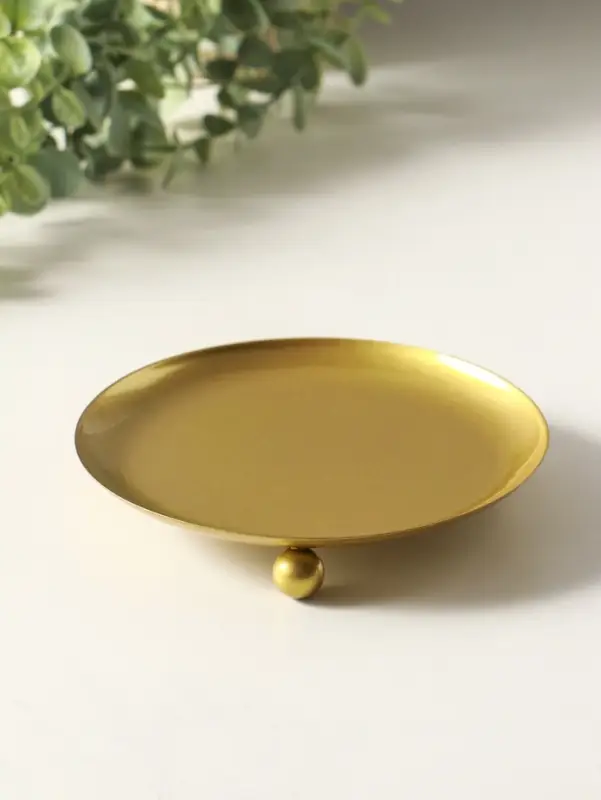 Подсвечник "Чашка на шариках" 14 см, золото