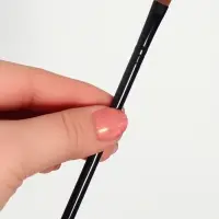 Кисть для макияжа, 13,5 (&plusmn; 1) см, цвет чёрный